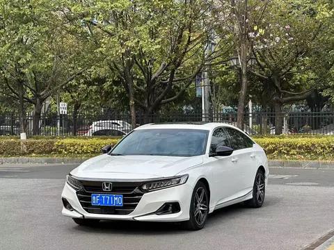 2022款雅阁准新车：1.4万公里，CVT变速箱，家用舒适之选