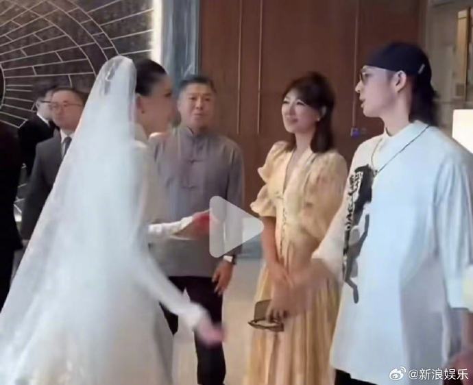 吴建豪为什么保密现任妻子身份这么久？