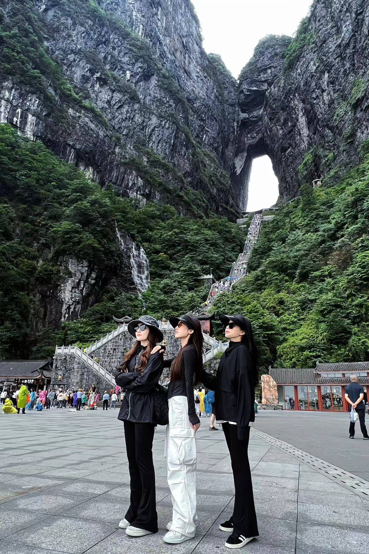 张家界旅游旺季和淡季是几月份 ,全方位详细攻略给到您,值得收藏备用