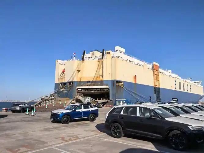私家车出口物流:个人“爱车”漂洋过海的“安心指南”