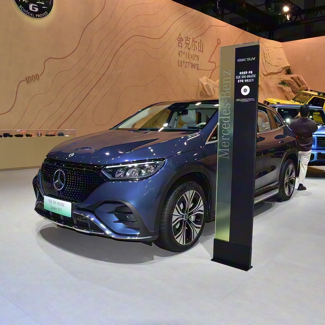40–50万元纯电中大型SUV横评:奔驰EQE SUV、凯迪拉克锐歌、阿维塔11、蔚来ES8四强实测对决