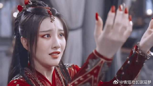 我角姐那么恋爱脑，疯批一下怎么了？
