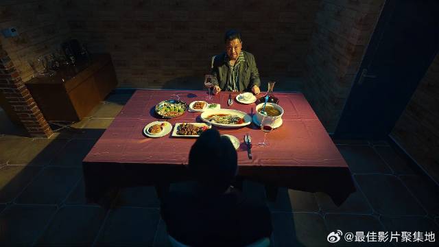 徐江自知跑不掉 立马求助大领导，怎料领导打算抛弃他
