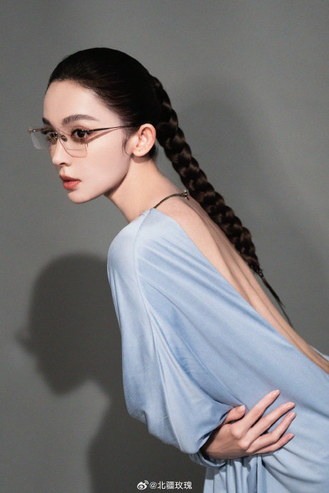 娜扎日常是怎么维持身材和皮肤状态的？