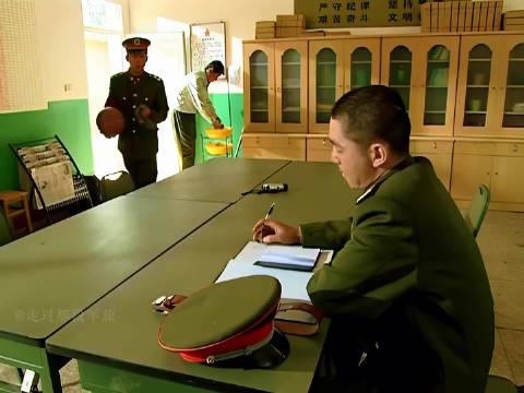 放眼整个士兵突击，伍六一才是看人最准的