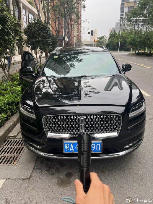 辽宁去哪找靠谱的二手林肯航海家车源？