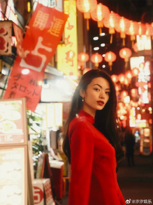 吴建豪为什么会选择和荒卷绘美闪婚？