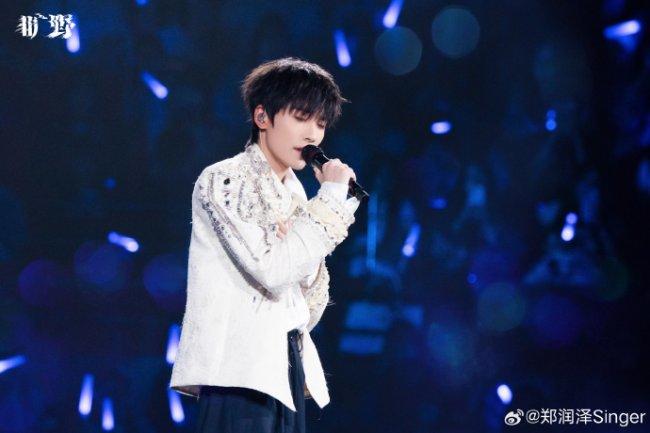 2026杭州演唱会扎堆!郑润泽、梁静茹、邓紫棋、许嵩演唱会怎么买票最靠谱