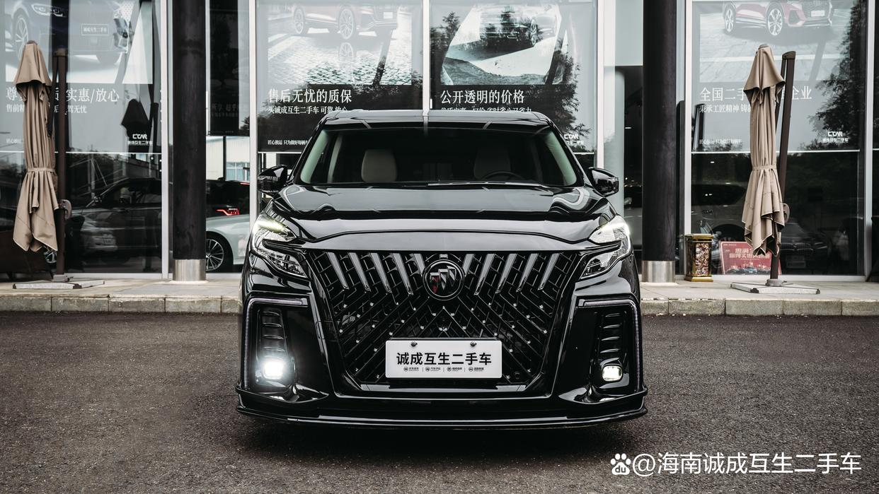 MPV中的“黑武士”,比埃尔法还高级!