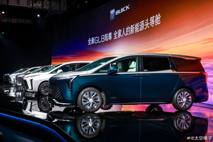 别克GL8陆尊PHEV上市，综合续航达1450km