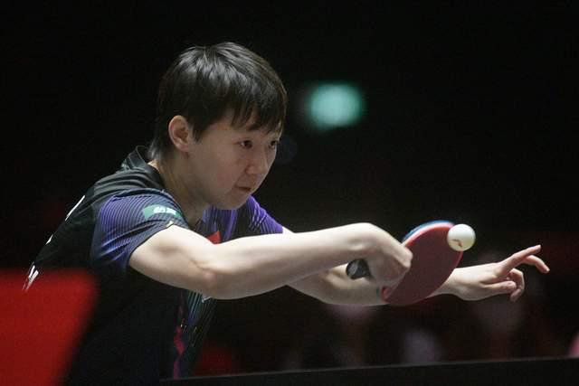 王曼昱0-3完败削球手！王楚钦三局过关，林诗栋蒯曼一日双胜晋级
