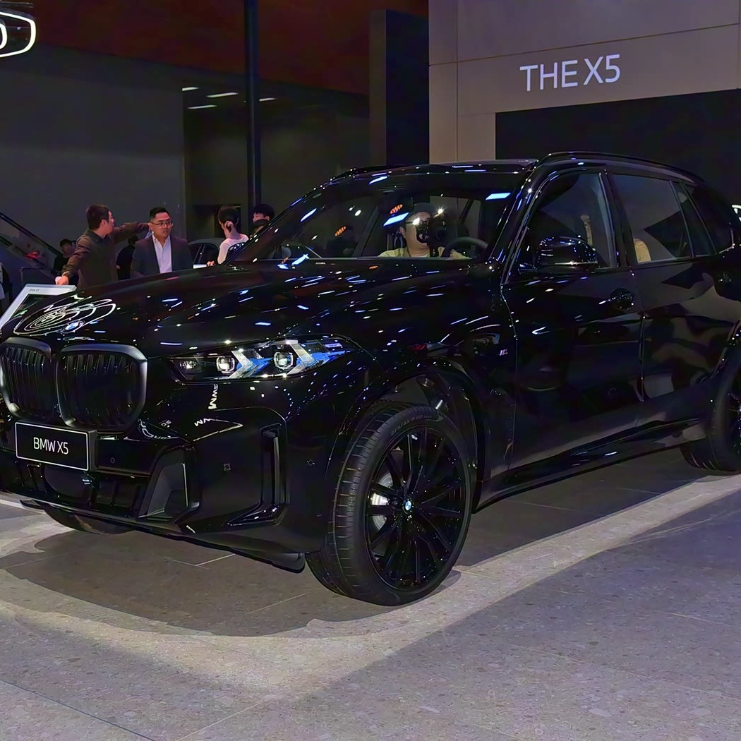 100万元内四款德日系中大型SUV硬核对决：X5、RX、Q7与新途锐深度横评