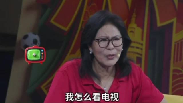 郎平广州茶楼对话球迷，畅聊世界杯赛场心得