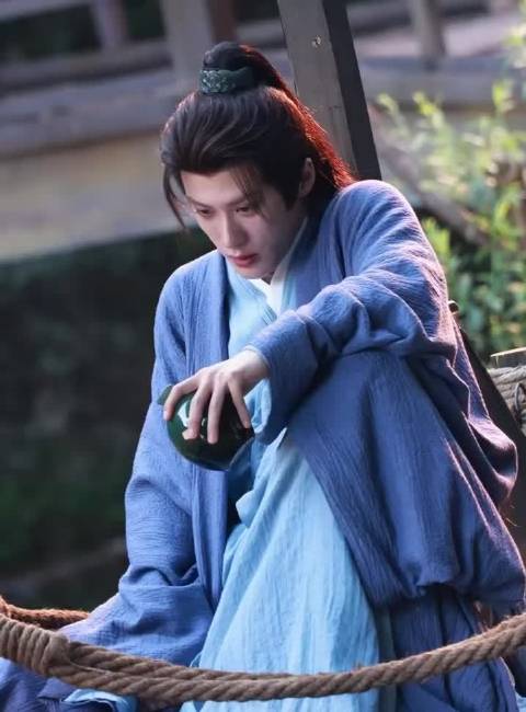 檀健次主演《何不同舟渡》演绎双面角色谢却山