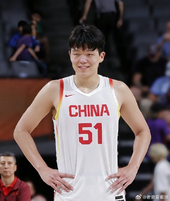 中国男篮对阵日本12人名单公布，草根入选成惊喜