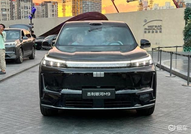 吉利新车型银河M9,低价大7座SUV,车内空间可睡觉,后备箱能装沙发