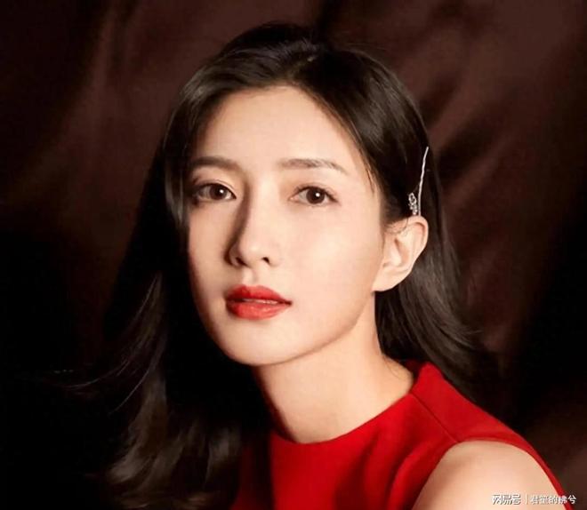 江疏影《昨夜将至》，一个疯批美人，网友惊呼：这次豁出去了