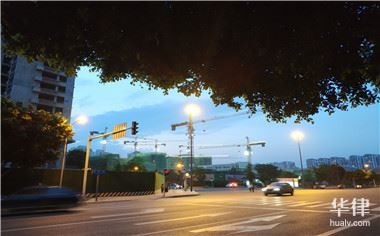 盗抢险并入车损险吗
