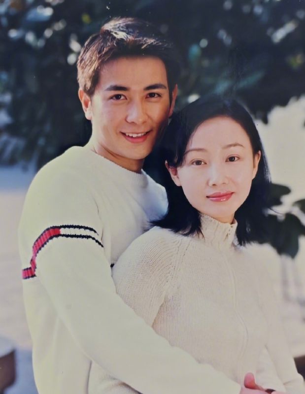 保剑锋与黄慧颐事件迎大结局：双方已和解，何珈好不是第三者