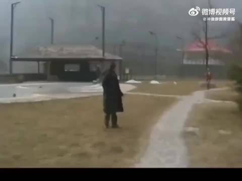 武林外传快二十年了，好爱看这些花絮，正片都不知道刷了多少遍了