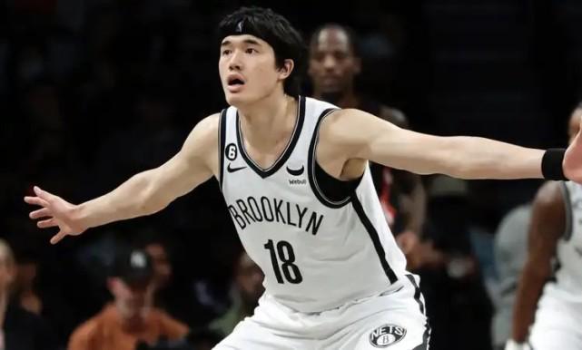 篮网战胜西部豪强，现在知道篮网为何要渡边雄太而不要周琦了吧