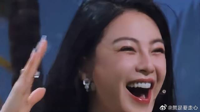 特种兵秦一杰一出场，女神张雨绮瞬间化身小迷妹！
