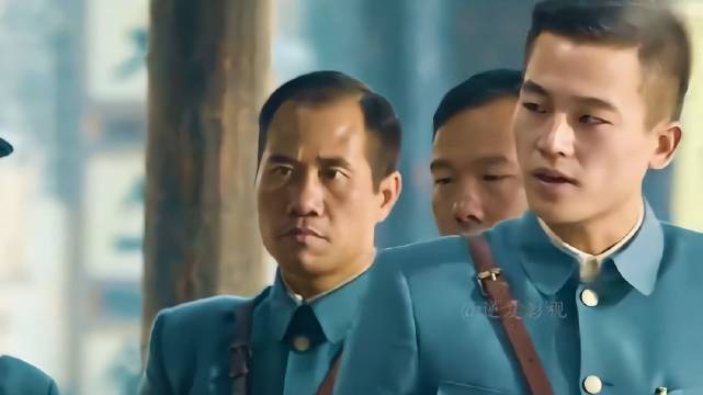 年纪轻轻就当上军长，这就是狂的资本！