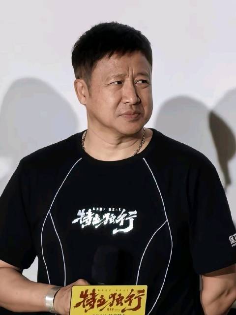 张国强《特立独行》演技获赞，王县长角色深入人心