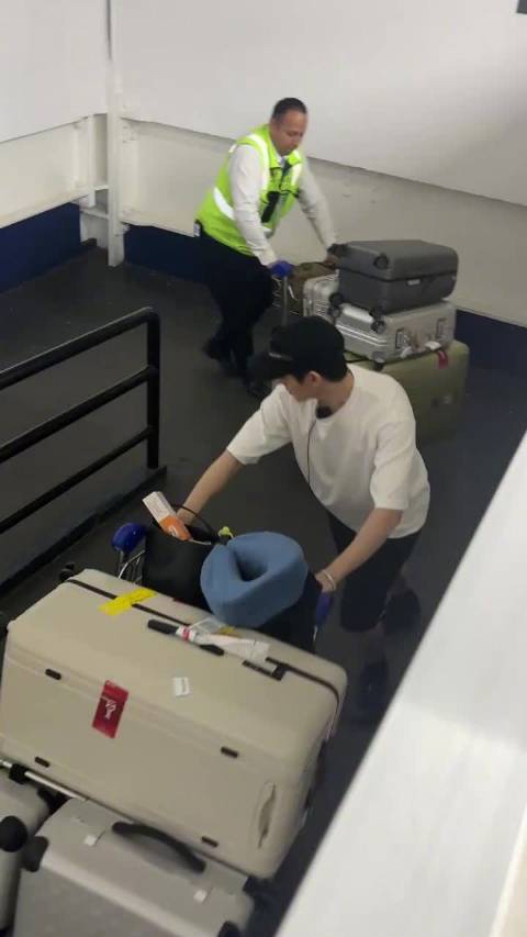 花少8墨西哥到达路透 吴君如、殷桃、林依晨、周冬雨、王可、邓为、王星越