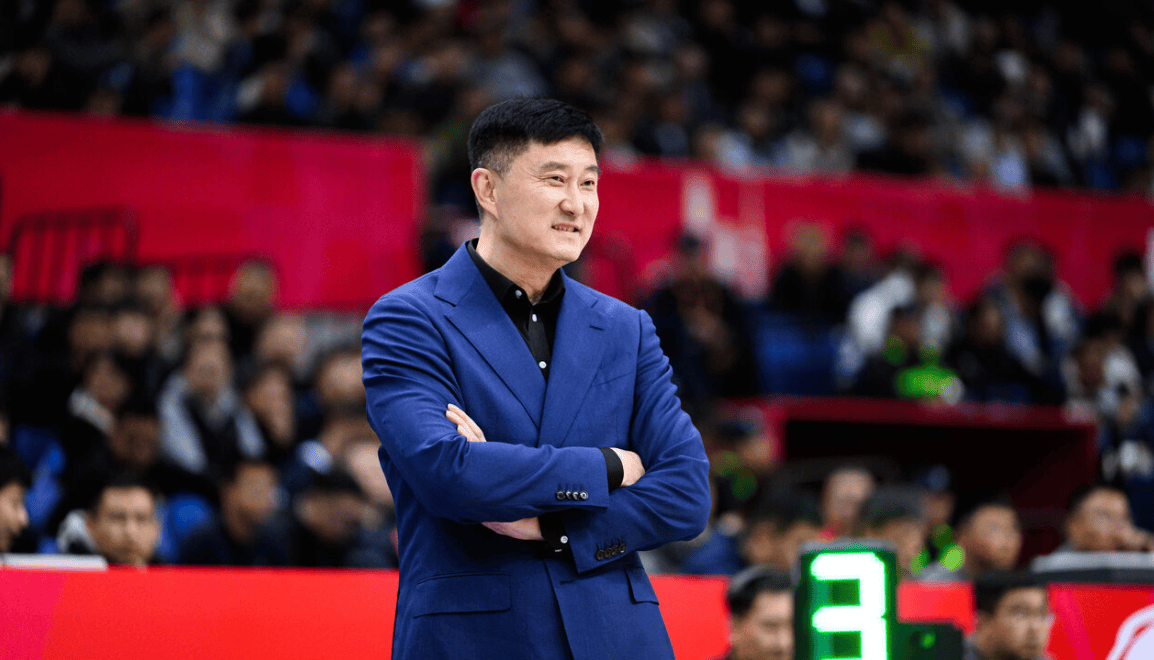 也只有你敢说！郭艾伦评杜锋输球：他横着走的心态出问题了