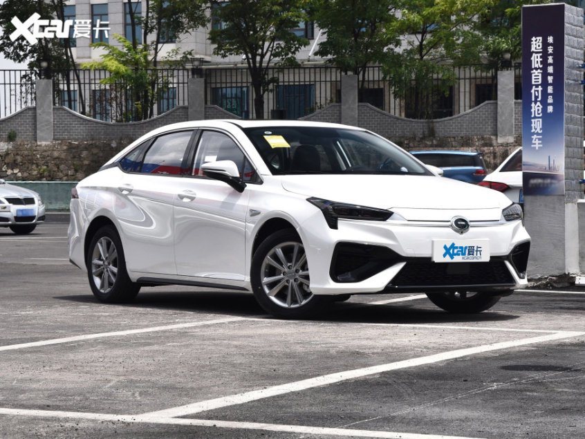 2022款AION S新增车型上市 售13.98万起