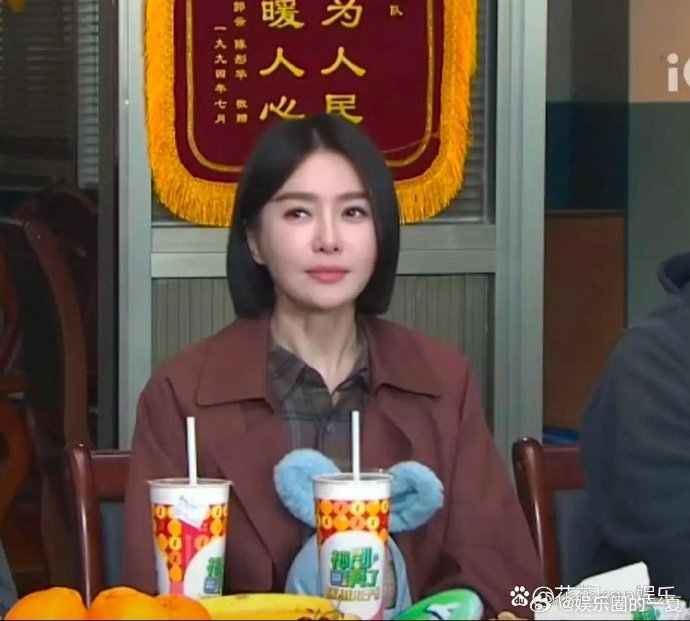 秦岚孙俪等四女星素颜曝光，美到惊艳！