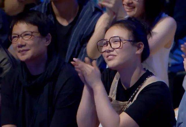 马思纯抑郁症导致发福引热议，她发文回应称：自己已经瘦十斤了_笑容_时候_照片