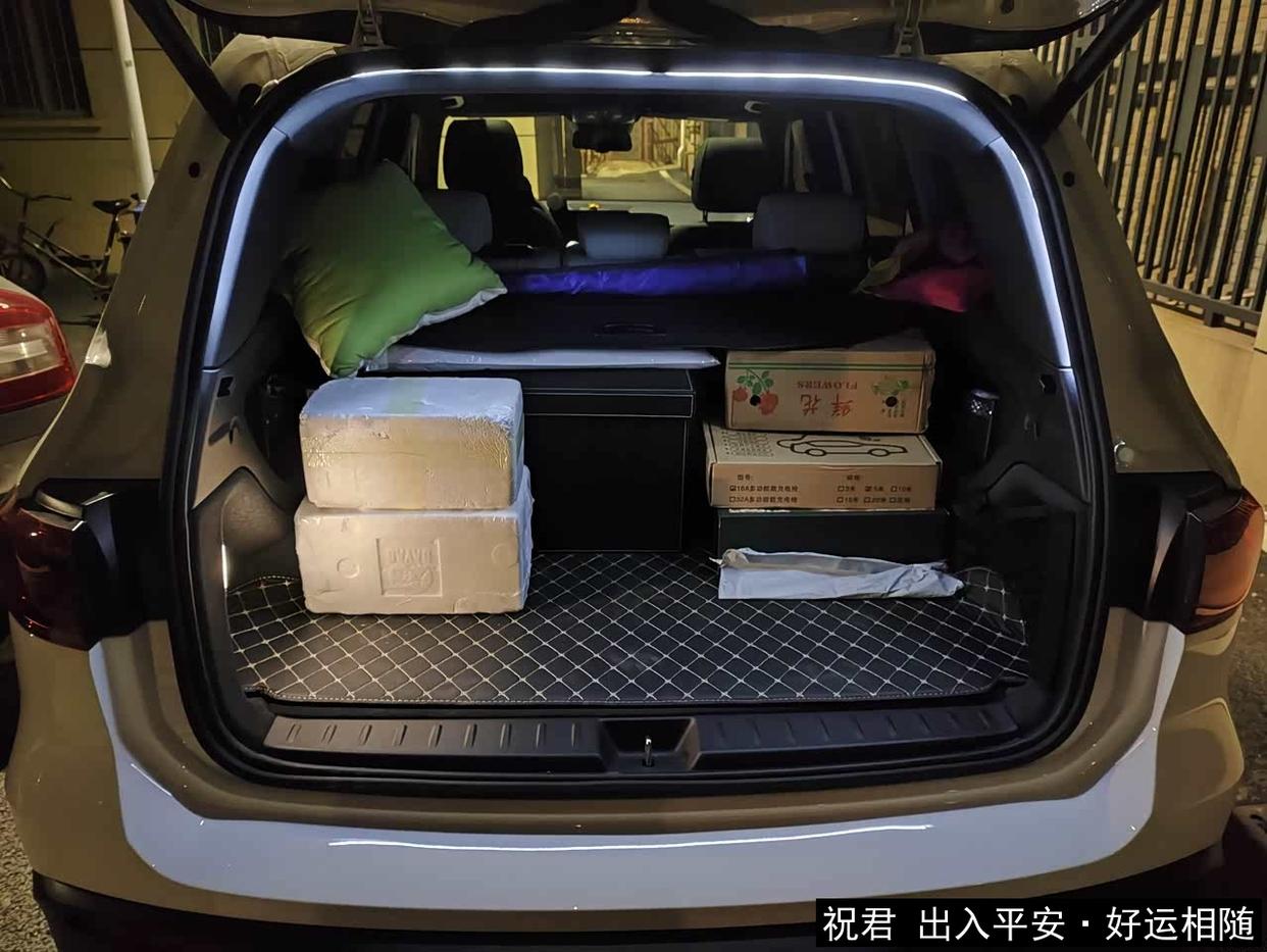 17万开上奔驰电动车,值不值?EQB 260车主掏心窝子说真话