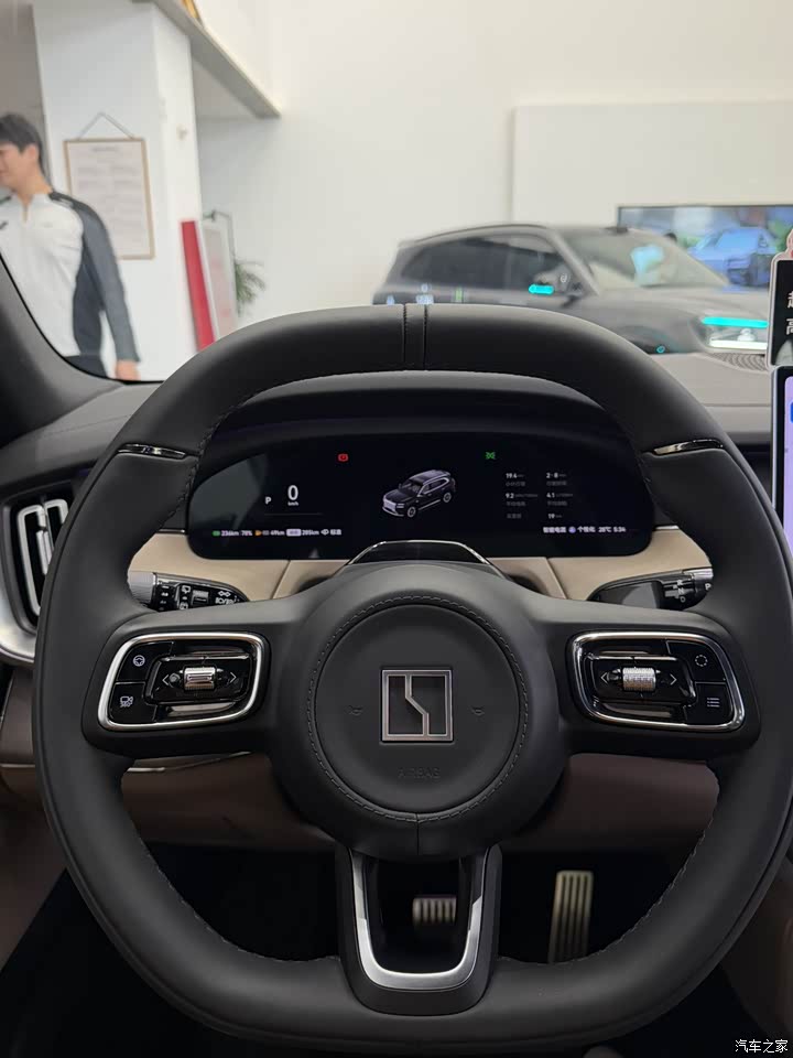 谁说中大型SUV就不能有驾控乐趣?