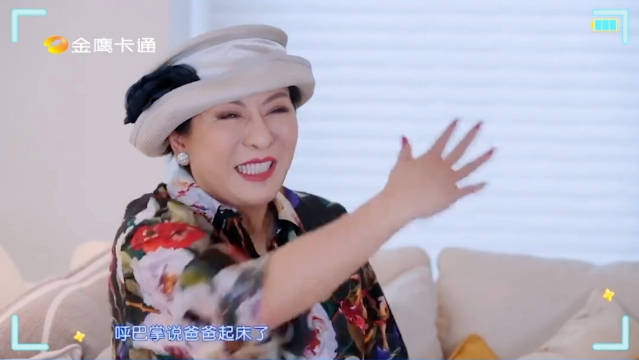 郭碧婷常住台北娘家带娃陪伴父亲，向佐发文感恩妻子守护家庭
