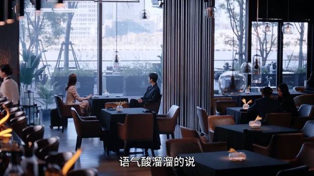 几年不联系的前女友突然来找男人复合，他毫不留情的拒绝了 ，杨洋迪丽热巴