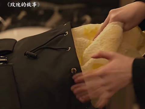 黄亦玫一秒变装 惊艳全场 顺利搞定老板