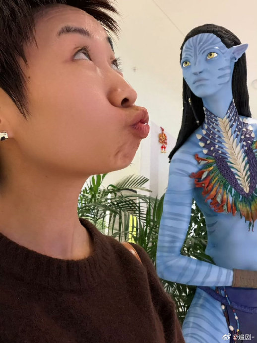 脱口秀小鹿公开备孕全记录，自曝输卵管堵塞