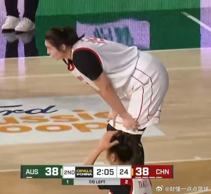 中国女篮热身赛不敌澳大利亚，张子宇28分惊艳