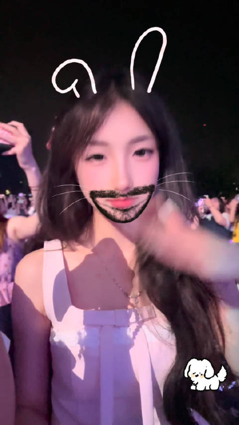 花1080请颜人中为这个手势舞配乐