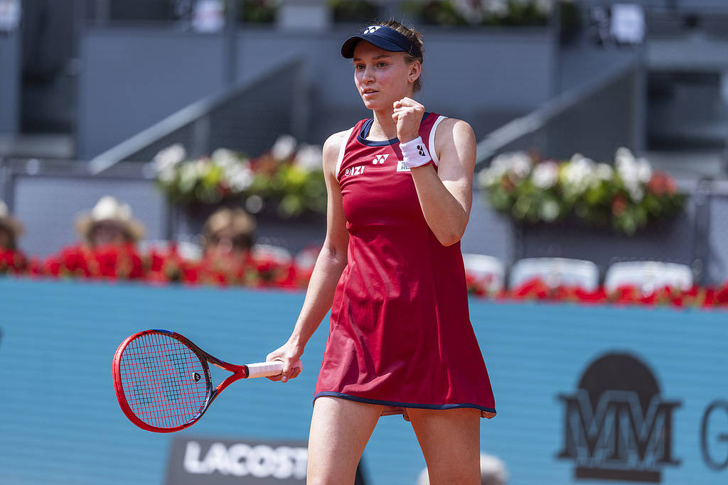 WTA马德里站-莱巴金娜2-1携高芙佩古拉晋级郑钦文2-1肯宁