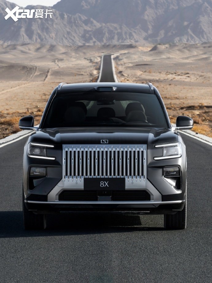 40万买五座SUV,极氪8X 9分钟快充、零百2.96秒到底有多强?