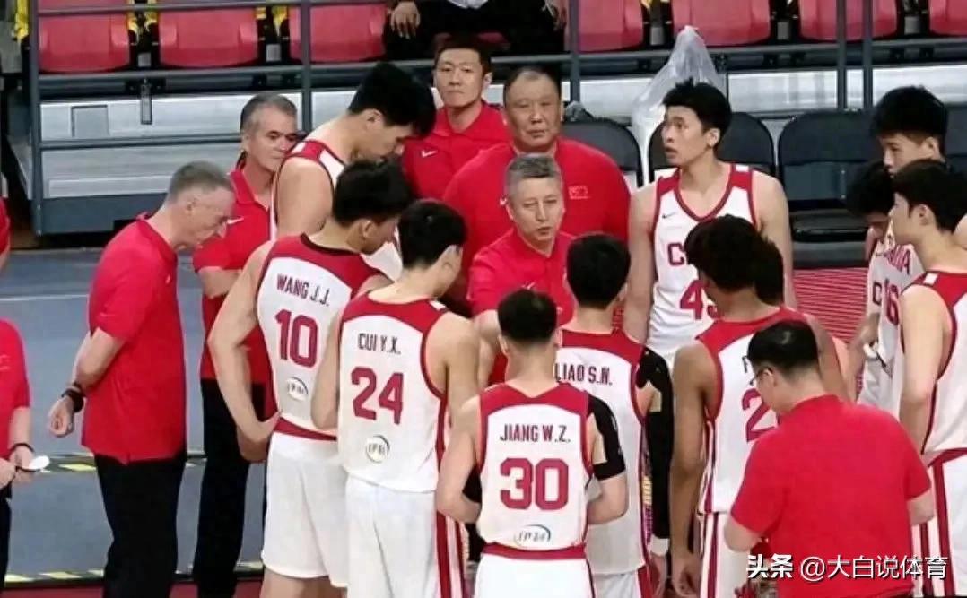 晋级后，中国男篮需要4大调整！召回2大球星是关键，比杨瀚森好用