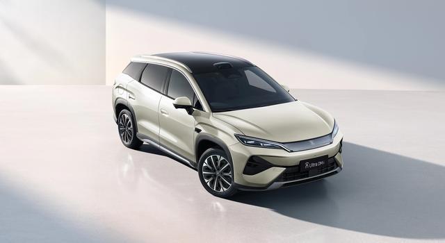 一家五口买车，建议5座中型SUV，这三款价格便宜，安全舒适|底盘|内饰|昂科威|中型suv_订阅