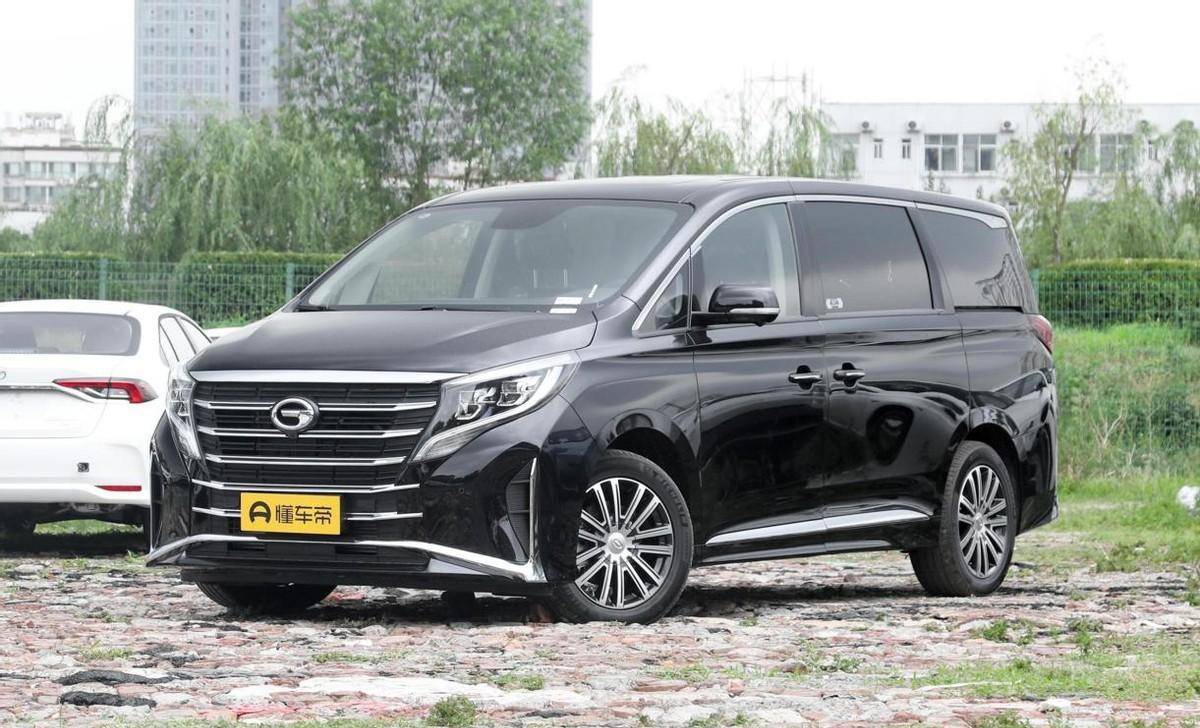 实用使用?传统MPV对比新能源MPV,上演赛那版“三英战吕布”