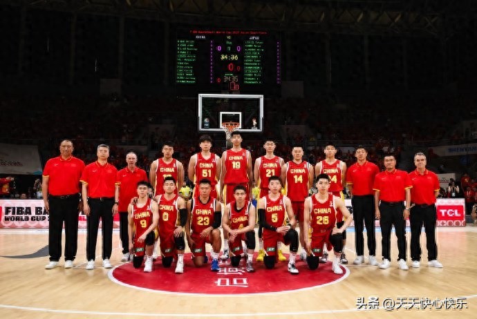 赵继伟17分火力全开！男篮92-74大胜台北，强势晋级世预赛下阶段