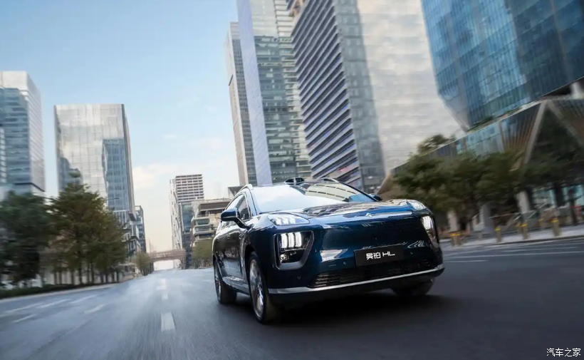 增程 SUV 大对决!昊铂 HL、理想 L9、问界 M9 谁更强?