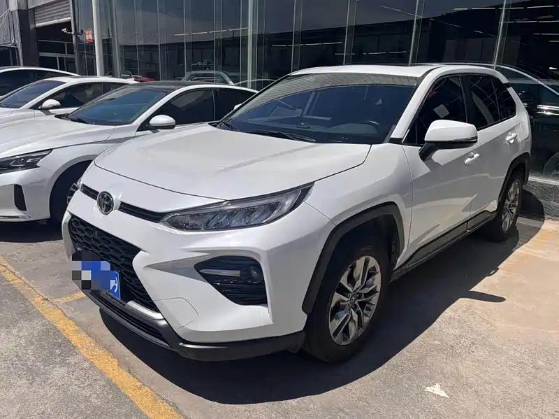 2022款丰田威兰达二手车,精致不凡,臻享价9.1万