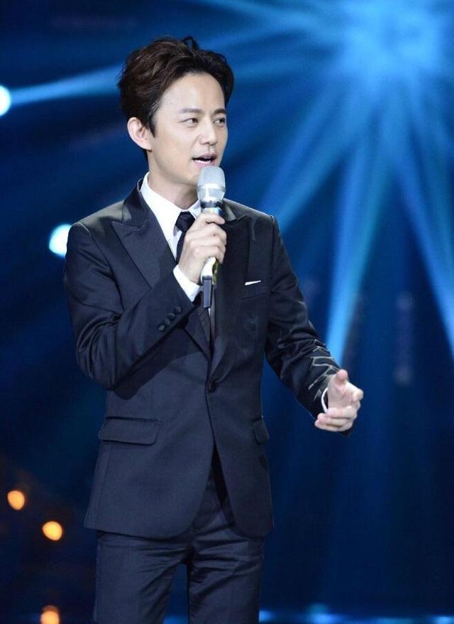苏醒长文谈与何炅搭档主持歌手 逆风翻盘的压力与珍惜_新闻频道_中华网